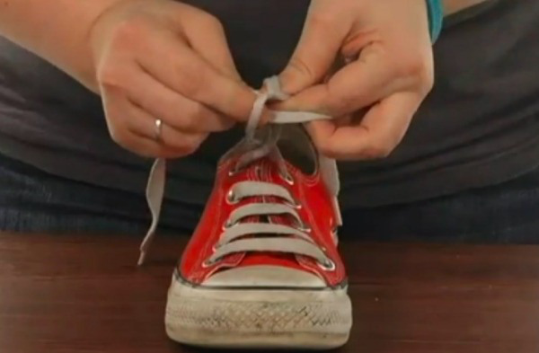 6-shoe-lace
