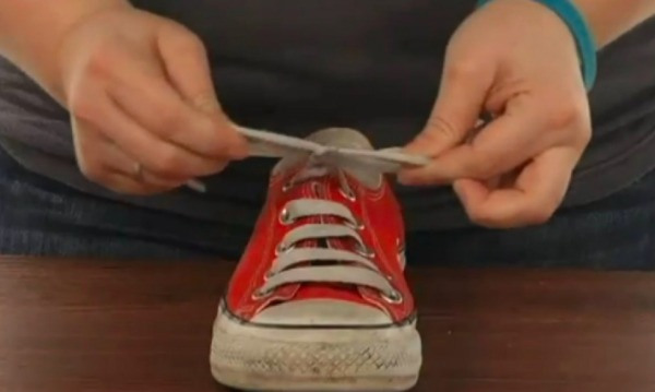 7-shoe-lace