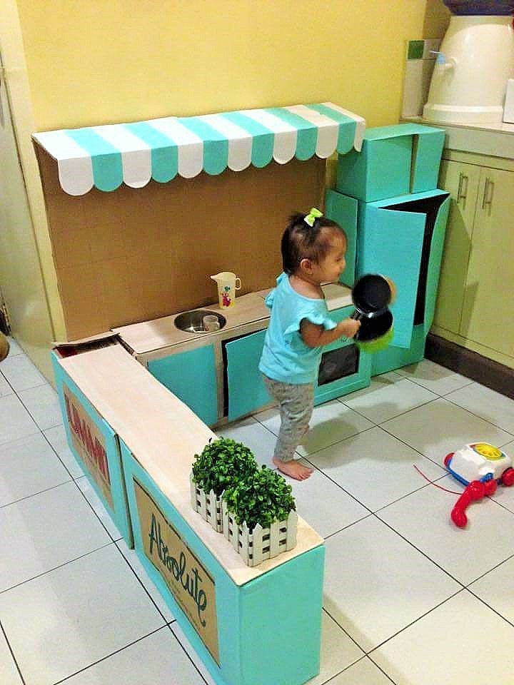DIY Cardboard Play Kitchen Kids 3