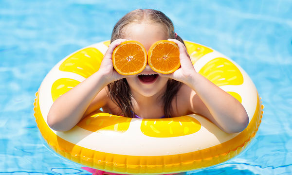 Συμβουλές για ασφαλή κολύμβηση των παιδιών - Mothersblog.gr