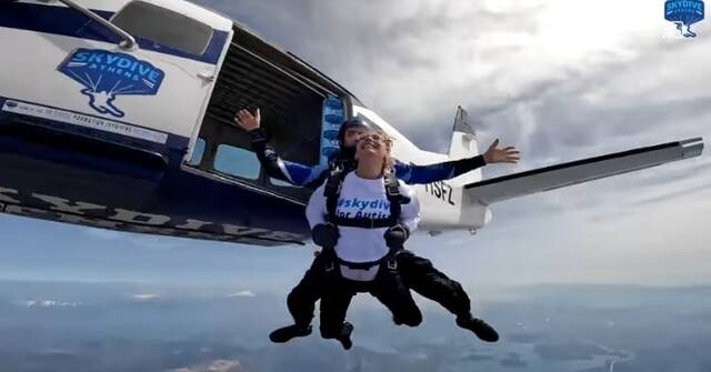 skydiving for autism 6
