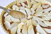 Συνταγή από τον Γιώργο Γεράδρο για μοναδική τάρτα μήλο με μέλι και κανέλα!