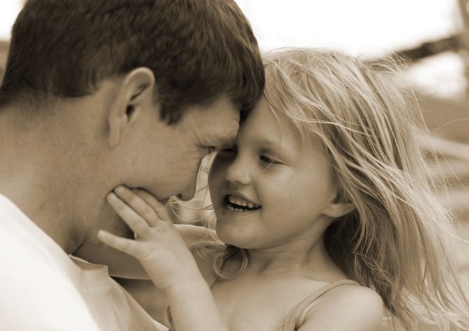10 πράγματα που κανένας μπαμπάς δεν σκέφτεται, μέχρι που αποκτά μια κόρη!