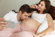 Αυτές είναι οι ασφαλείς στάσεις του σεξ στην εγκυμοσύνη ανά τρίμηνο