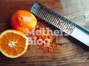 Νηστίσιμο κέικ πορτοκάλι και γλάσο λεμονιού με 5 μόνο υλικά από τον Γιώργο Γεράρδο