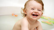 Δόντια μωρού: 5 tips για να το ανακουφίσετε από τον πόνο