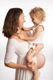 Μαμά φωτογράφος μας εξηγεί γιατί είναι σημαντικές οι φωτογραφίες μητρότητας (pics) 