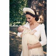 Λάμψτε το βράδυ της Ανάστασης με τα χτενίσματα της Kate Middleton (pics)