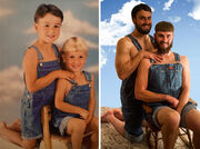 Αδέρφια αναβιώνουν παιδικές τους φωτογραφίες και είναι υπέροχα (pics)