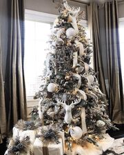 Δεκαπέντε στολισμένα χριστουγεννιάτικα δέντρα για να πάρετε ιδέες (pics) 