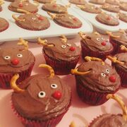 Cupcake με σοκολατένια βουτυρόκρεμα και κριτσινάκια. πηγή: Instagram account lifemadesweeterwithcake