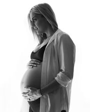 Μαντώ Γαστεράτου: Οι αδημοσίευτες φώτο στον όγδοο μήνα της εγκυμοσύνης της (pics)