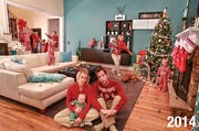 Τις χριστουγεννιάτικες κάρτες αυτής της οικογένειας αξίζει να τις δεις (pics)