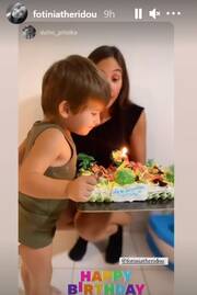 Φωτεινή Αθερίδου: Ο γιος της έγινε δύο ετών - Η τούρτα γενεθλίων & οι ευχές