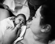 Μαμά και μωρό στις πρώτες τους στιγμές - Instagram  / laurenanddouglas.birth