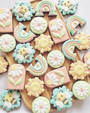 Μπισκότα με ζαχαρόπαστα σε διάφορα σχέδια - Πηγή φωτογραφίς: Instagram / zuccherinicookies
