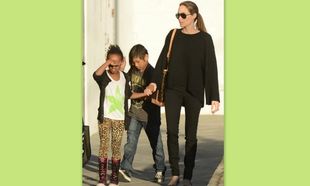 Angelina Jolie: Πήγε τα μεγάλα της παιδιά να ψωνίσουν ρούχα!