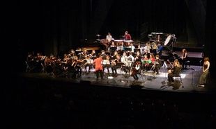 Η Παιδική Νεανική Συμφωνική Ορχήστρα στην πρώτη της συναυλία, την Κυριακή 20 Οκτώβριου