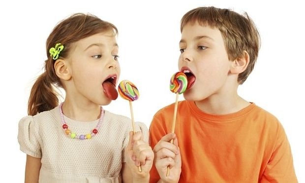 Ποια η θέση των γλυκών στη διατροφή των παιδιών μας; Η διατροφολόγος Ευσταθία Παπαδά, απαντά