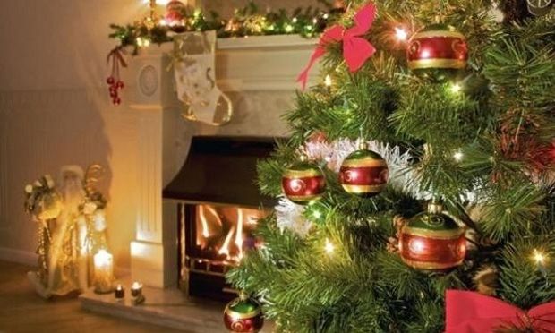 Φτιάξτε στολίδια για το χριστουγεννιάτικο δέντρο σας χωρίς να ξοδέψετε χρήματα!