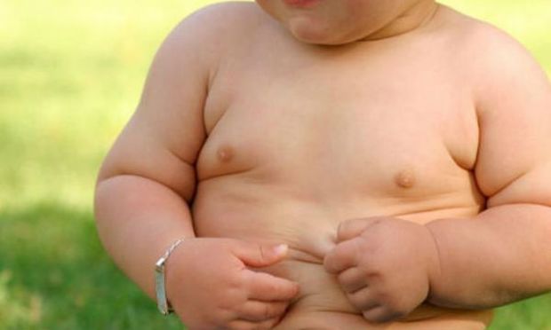 Ερευνα: Με τάση στην παχυσαρκία οι άνθρωποι που γεννιούνται με καισαρική