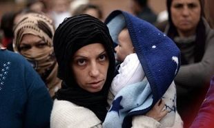 ΟΗΕ: Οι γυναίκες πρόσφυγες αντιμετωπίζουν φτώχεια, ανασφάλεια και παρενοχλήσεις