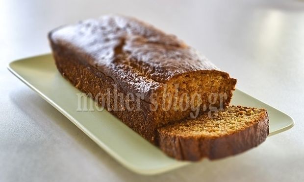 Υγιεινό κέικ με μέλι, γιαούρτι και άρωμα λεμονιού, από τον Γιώργο Γεράρδο!
