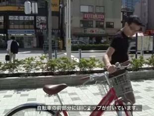 Στην Ιαπωνία δημιούργησαν έναν εντυπωσιακό χώρο στάθμευσης για ποδήλατα (βίντεο)