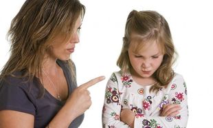 Εννέα φαινομενικά αθώες φράσεις που δεν πρέπει να λέτε στο παιδί σας