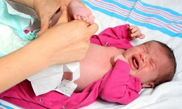 Διάρροια στα μωρά: Αίτια, συμπτώματα και θεραπεία