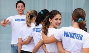 Παγκόσμια Ημέρα Εθελοντισμού-Τι μπορούν να μάθουν τα παιδιά από τον εθελοντισμό