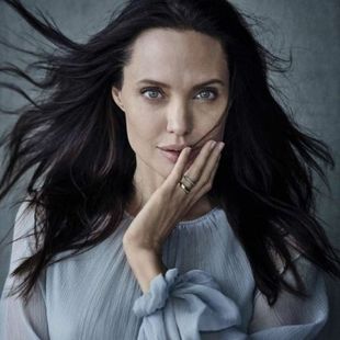 Ευχάριστα νέα για τους Bradgelina: Η Angelina Jolie θα γίνει ξανά μαμά