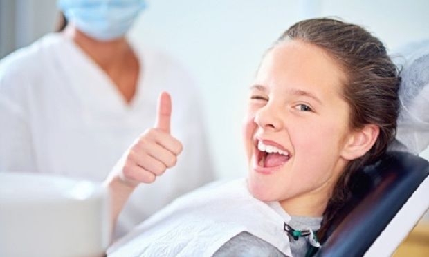 Παγκόσμια Ημέρα Στοματικής Υγείας- Μην ξεχνάτε να επισκέπτεστε με το παιδί σας τον οδοντίατρο
