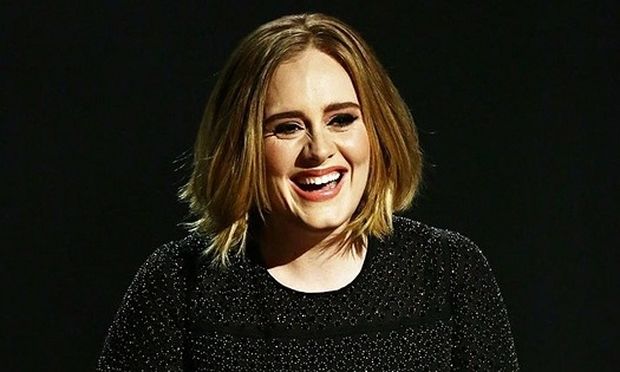 H Adele αποκάλυψε με ποιο τρόπο θα απαλλαγεί από τα περιττά κιλά