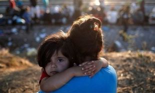 Εκθεση: Τα ασυνόδευτα προσφυγόπουλα θύματα των διακινητών λόγω των ανοργάνωτων κυβερνήσεων