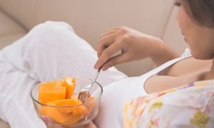 Διατροφή και εγκυμοσύνη: Tips για τις μέλλουσες μαμάδες