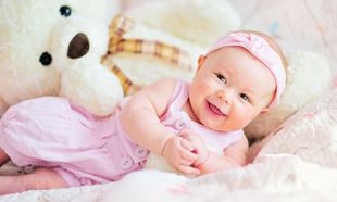 Μωρό 7 μηνών: Όλα όσα πρέπει να γνωρίζετε