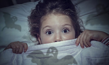 Πώς να ξεχωρίσετε τον παιδικό εφιάλτη από τον νυχτερινό τρόμο