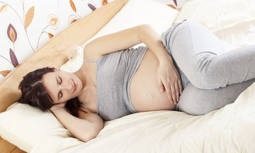 Αϋπνίες στην εγκυμοσύνη: Καταπολεμήστε τις με απλούς τρόπους 