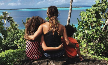 Halle Berry: Οι εξωτικές διακοπές και οι σπάνιες φωτογραφίες των παιδιών της