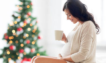 Τα οφέλη αλλά και τι να προσέχετε όταν πίνετε χαμομήλι στην εγκυμοσύνη