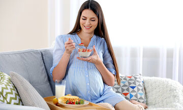 Χρήσιμες συμβουλές για τη διατροφή πριν και κατά την διάρκεια της εγκυμοσύνης 