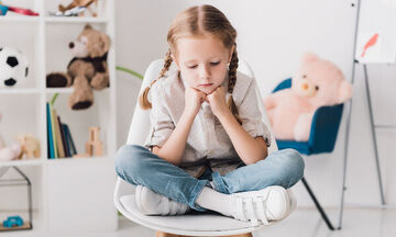 Έντεκα λάθη που κάνουν οι γονείς και επηρεάζουν αρνητικά τη ζωή των παιδιών (vid)
