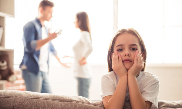 10+1 λάθη που κάνουν οι γονείς και επηρεάζουν αρνητικά την ανάπτυξη των παιδιών (vid)