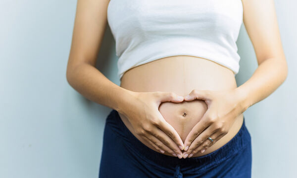 "Πότε θα νιώσω το μωρό;" Οι κινήσεις του εμβρύου ανα εβδομάδα κύησης σε ένα μοναδικό βίντεο (vid)
