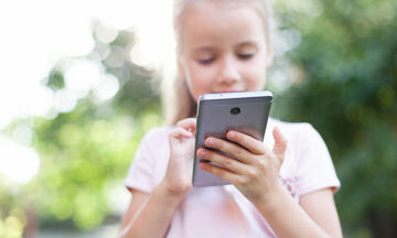 Παιδί & διαδίκτυο: Εσείς μιλάτε στο παιδί σας για τους κινδύνους που μπορεί να συναντήσει; 