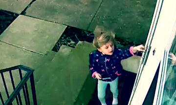 Ισχυρός άνεμος σήκωσε στον αέρα ένα κοριτσάκι - Δείτε το απίστευτο βίντεο (vid)