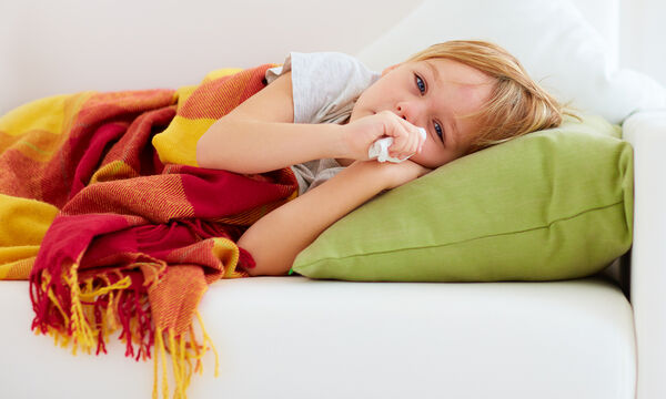 Γρίπη στα παιδιά: Όλα όσα πρέπει να γνωρίζετε και πότε να επισκεφθείτε παιδίατρο