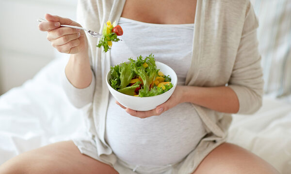 Εγκυμοσύνη & διατροφή: 5+1 τροφές που συμβάλλουν στον καλό βραδινό ύπνο (pics)
