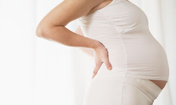 9 πράγματα που κάνει η έγκυος και μπορούν να βλάψουν το έμβρυο (pics)